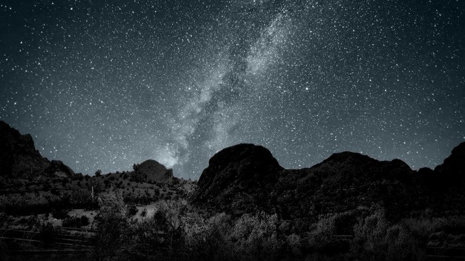 老公要带父母去旅行,竟然不带上我跟孩子,这正常吗?